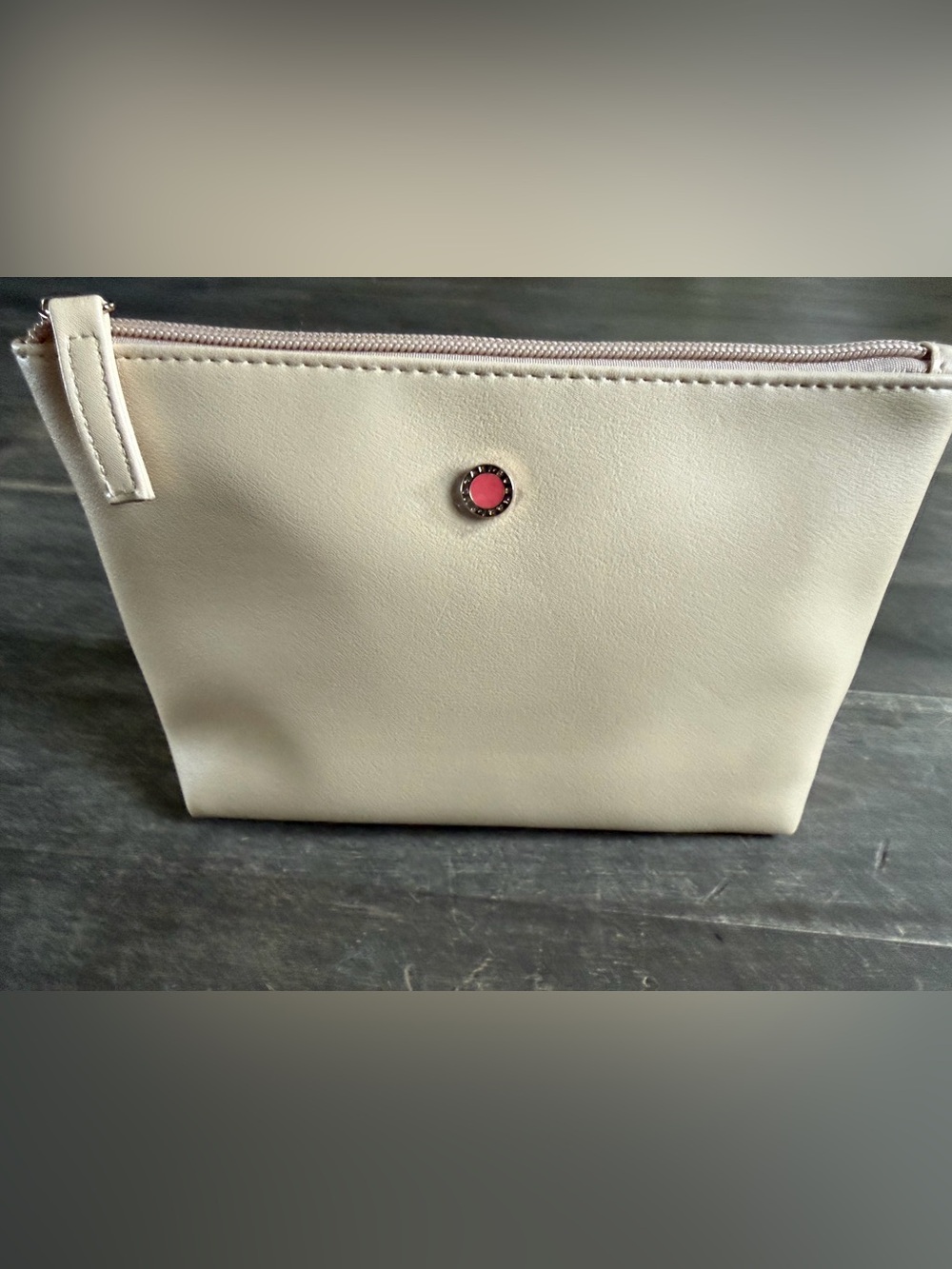 Bvlgari | Emirates Cosmetics Toiletry Bag | pink logo